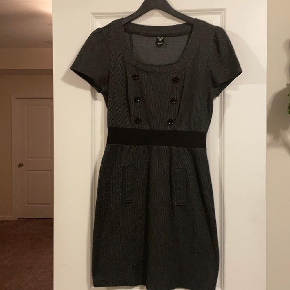 Heathered gray/black stretchy dress